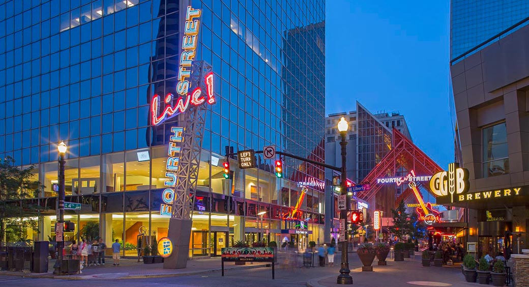 Best Cities for Long Weekends - Fourth Street Live in Louisville, KY