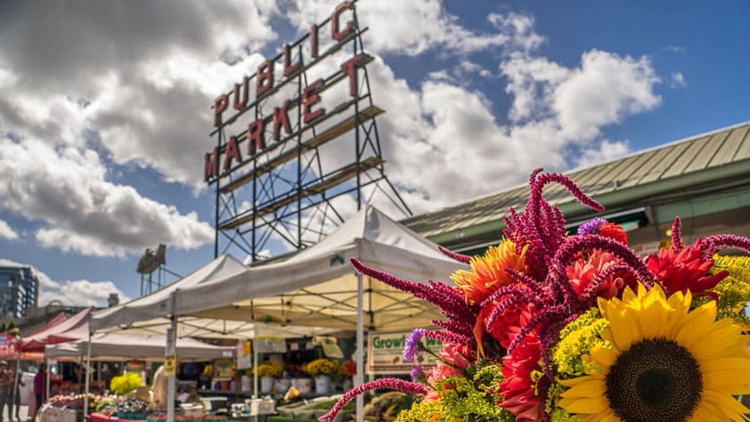 100 Free Attractions in the US - Pikes Place Market Seattle